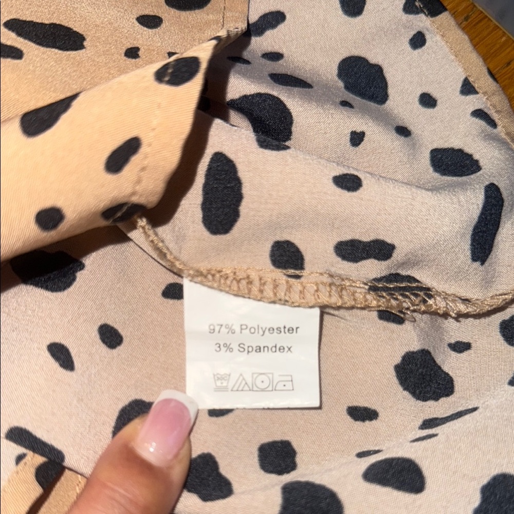 SHEIN Tan Flutter Sleeve Mini Dress - Picture 6 of 6